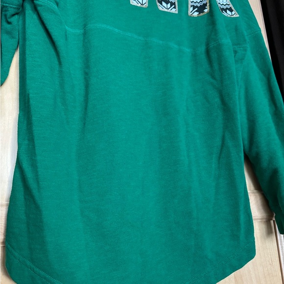 VS PINK Vibrant Green Winter Bling Pullover - Picture 8 of 8